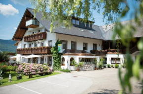 Отель Pension Irlingerhof, Мондзее
